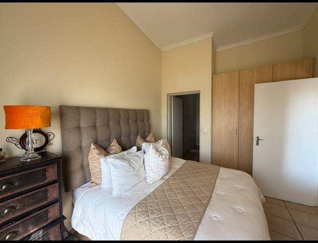 2 BEDROOM APARTMENT FOR SALE IN RYNFIELD